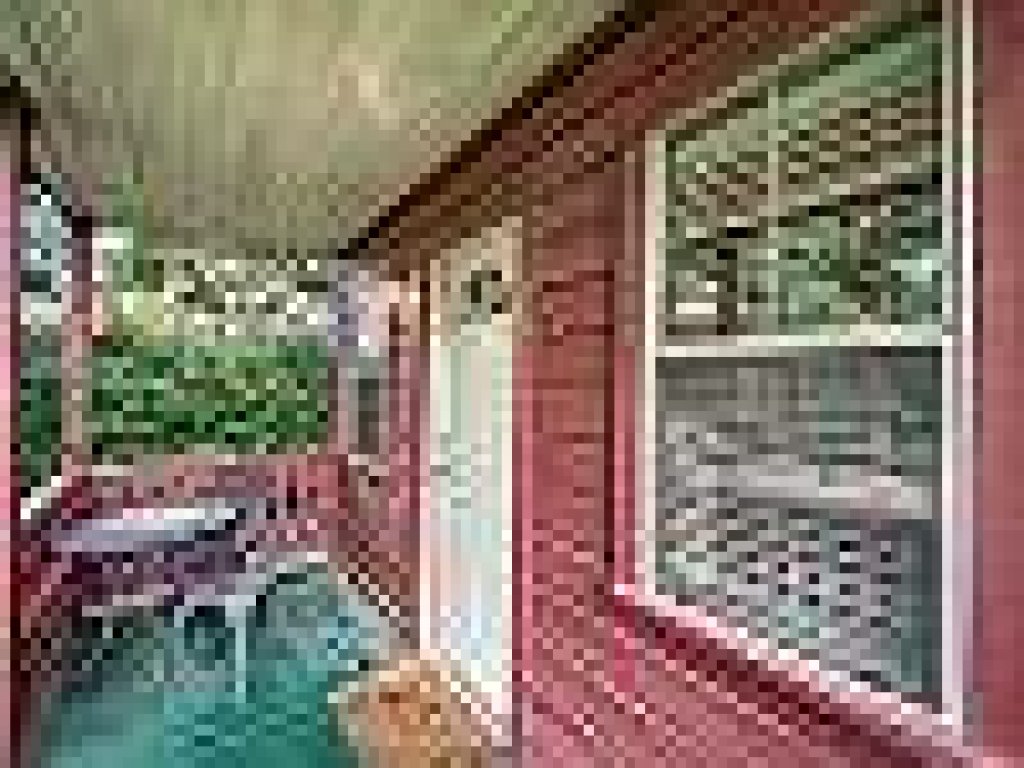 Annettes Cottage A and Waldrip Cottage Vacation Rental in Fredericksburg - RedAwning