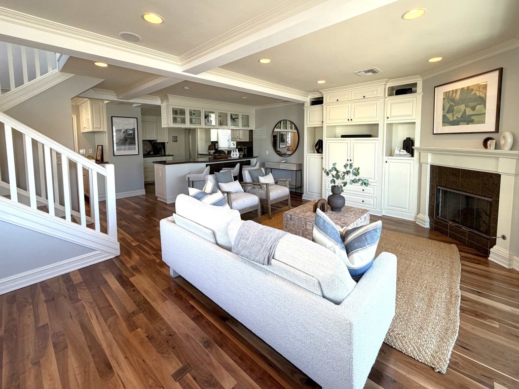 1011 N Bayfront A | Breathtaking Bay Views- Beautiful Balboa Isle Home Vacation Rental in Newport Beach - RedAwning