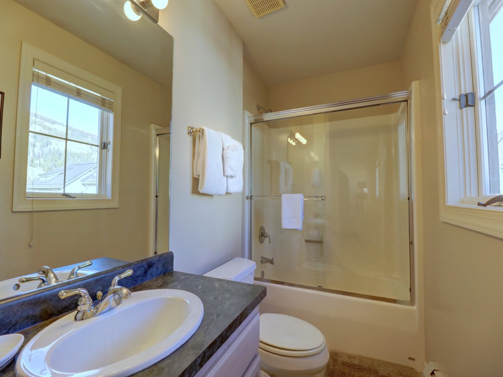 Spacious Slope-side Ski-In Ski-Out Town Home, Private Garage - ER12 Vacation Rental in Copper Mountain - RedAwning