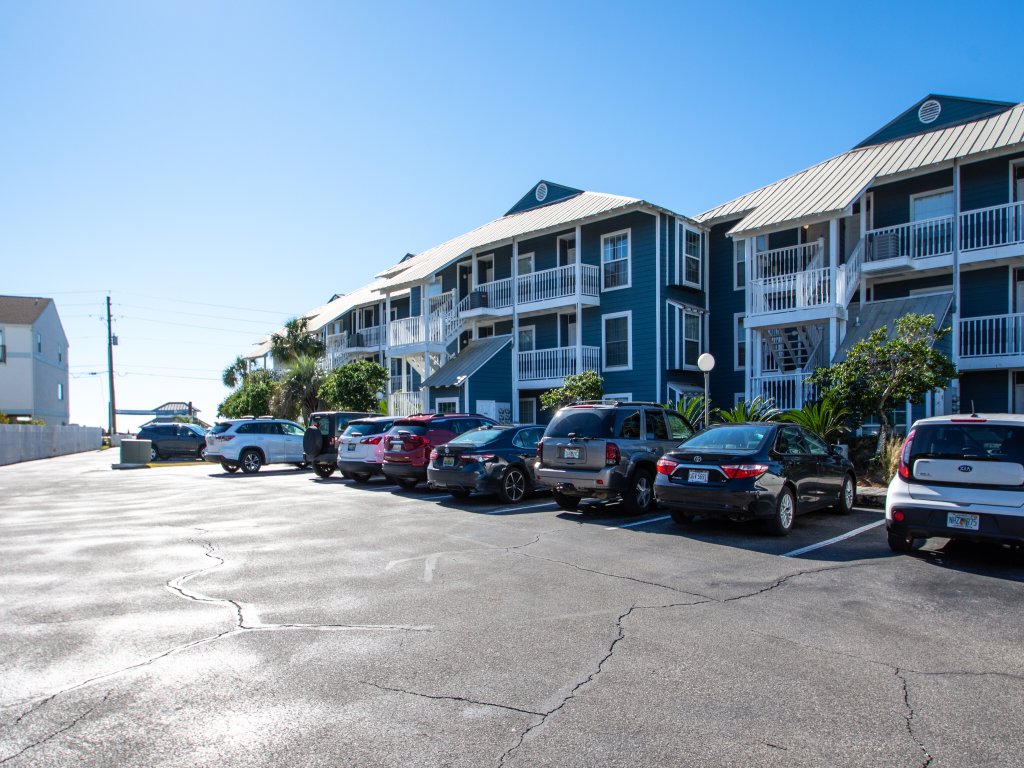 Summer Breeze 201 Vacation Rental in Miramar Beach - RedAwning