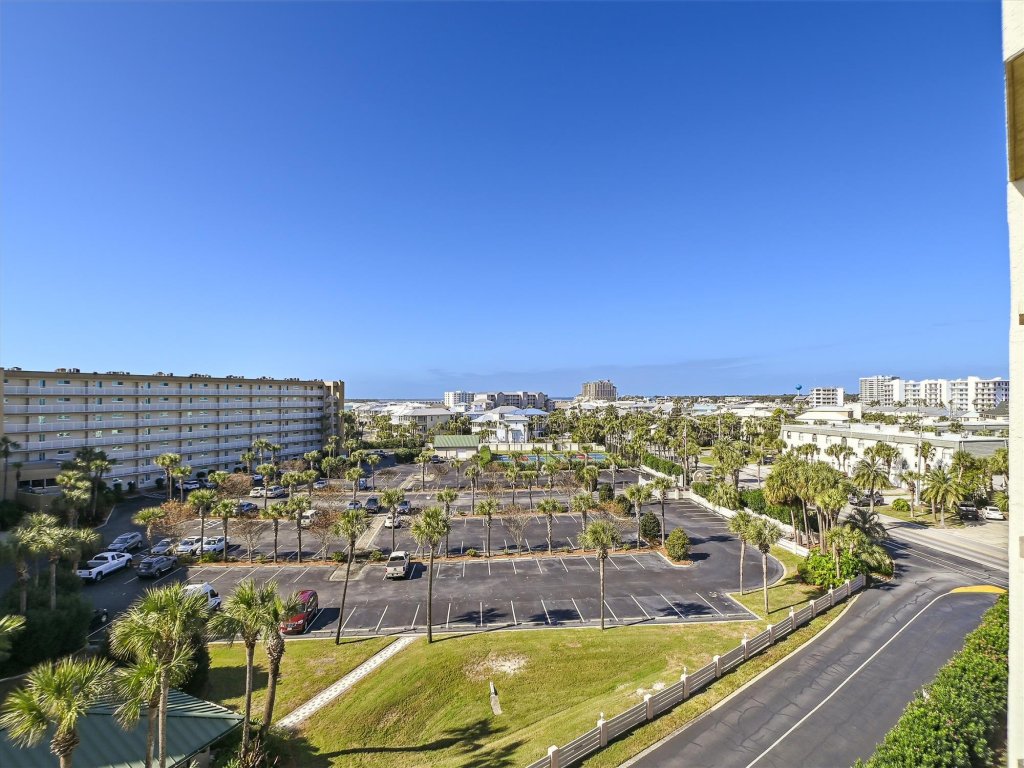 IR 518 is a Stunning 2 BR  that has amazing Sunset views - sleeps 10 Vacation Rental in Destin - RedAwning