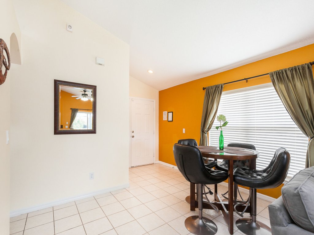AV351RD 4 Bed Retreat Aviana Vacation Rental in Davenport - RedAwning