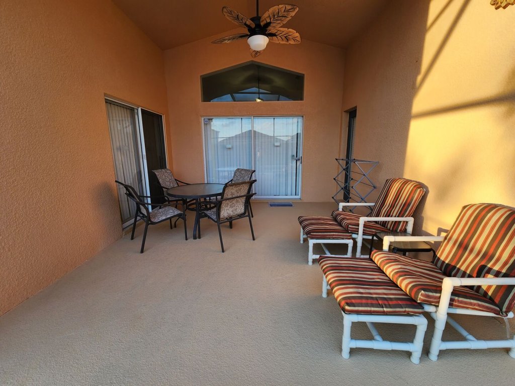 SOL826SC 4Bed Solana private pool home Vacation Rental in Davenport - RedAwning