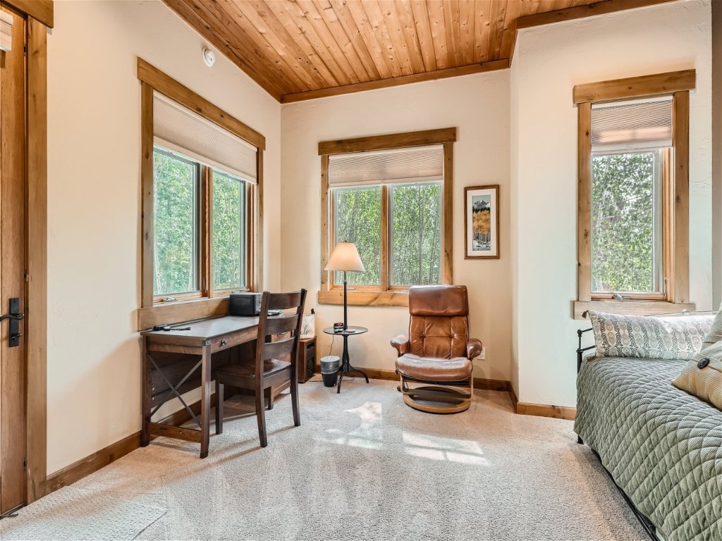 Soda Ridge Lodge Vacation Rental in Keystone - RedAwning