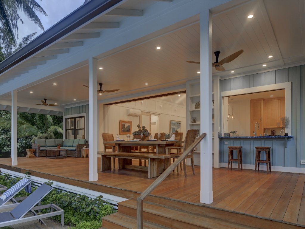 Gorgeous Renovated 1937 Plantation Style Beach House 50 Steps to the Beach Vacation Rental in Kailua - RedAwning