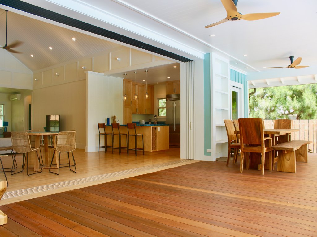 Gorgeous Renovated 1937 Plantation Style Beach House 50 Steps to the Beach Vacation Rental in Kailua - RedAwning