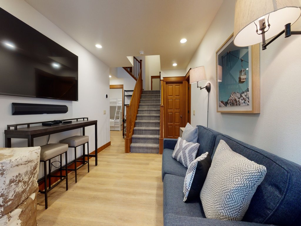 Timbers 6 Updated and Pet-Friendly, Private Jacuzzi, Private Garage Vacation Rental in Mammoth Lakes - RedAwning