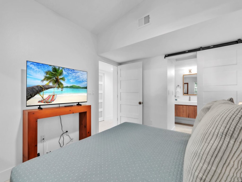 The Beach House Vacation Rental in Anna Maria - RedAwning