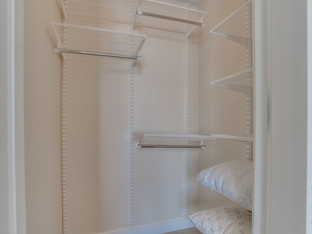 2 BR Fully Furnished Apartment at Penn Quarters - Surrounded by Best Restaurants in Town Vacation Rental in District Of Columbia - RedAwning