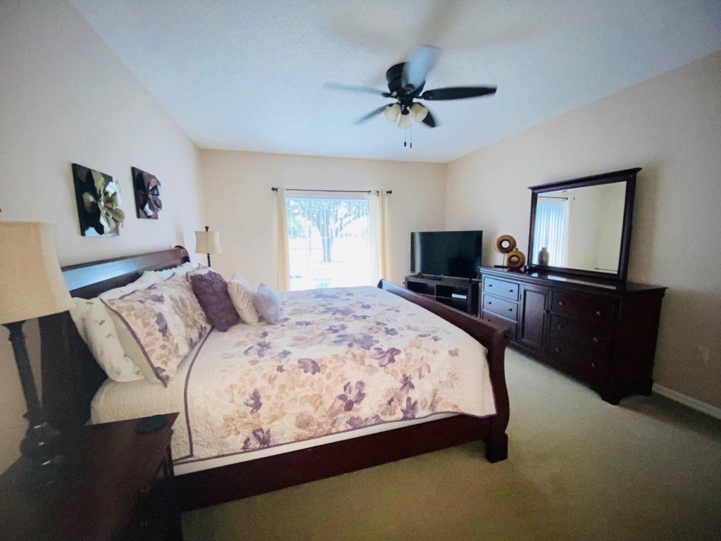 Golf Views By The Pool! Southern Dunes Golf Home Vacation Rental in Haines City - RedAwning