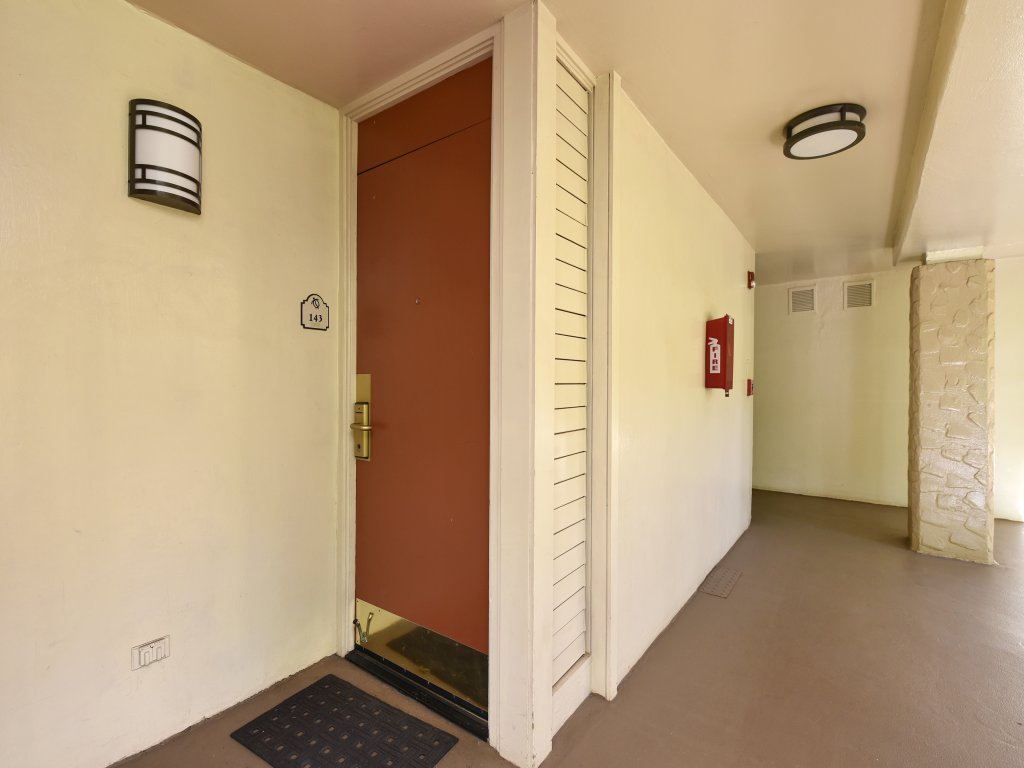 Maui Kaanapali Villas #B143 Vacation Rental in Lahaina - RedAwning