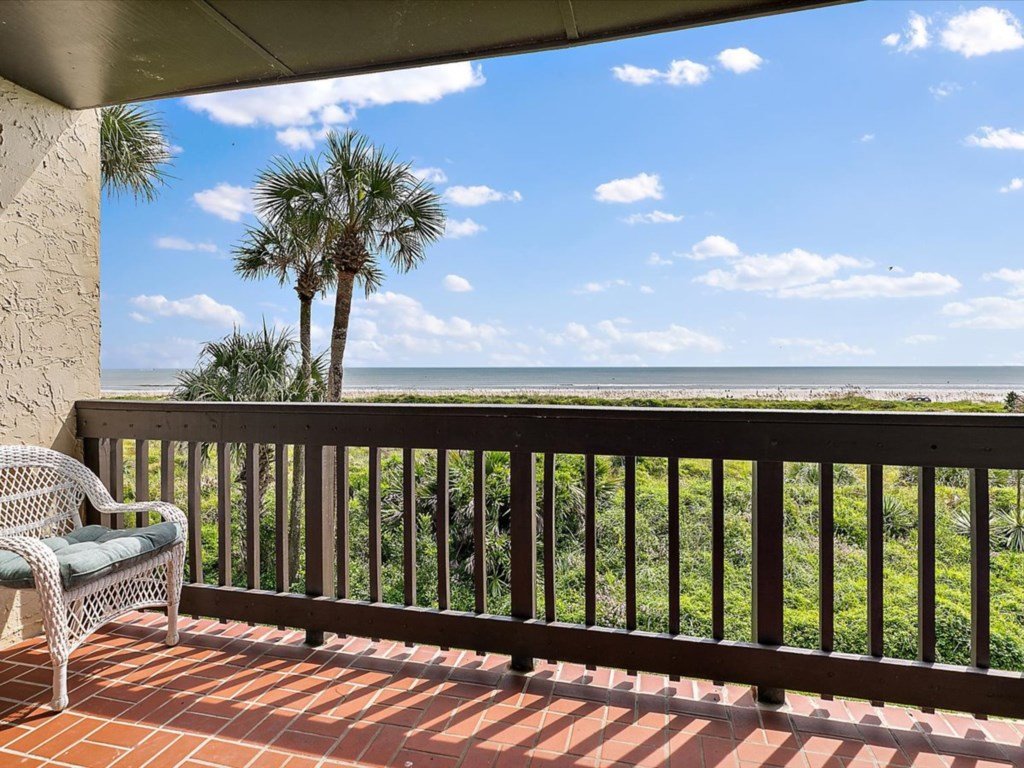 Island house A209 - Oceanfront Condo& Beach Access Vacation Rental in St. Augustine - RedAwning