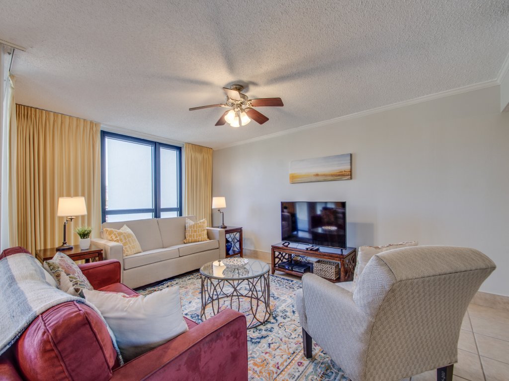 Enclave 202A Vacation Rental in Destin - RedAwning