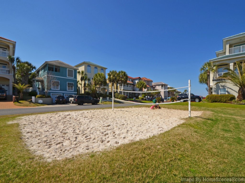 Enclave 202A Vacation Rental in Destin - RedAwning