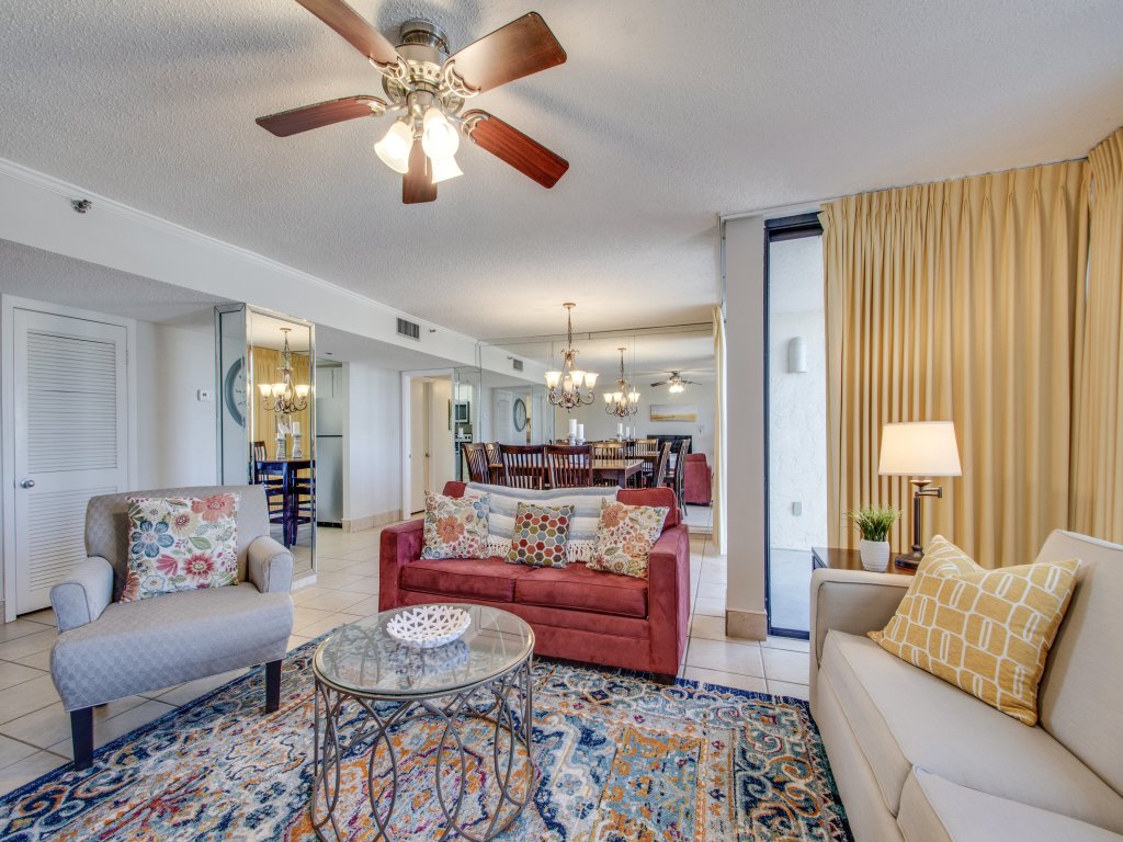 Enclave 202A Vacation Rental in Destin - RedAwning