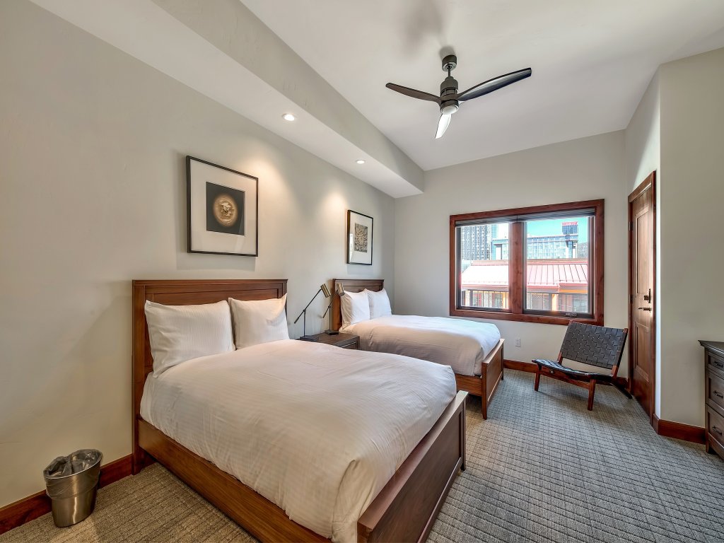 Luxury Three Bedroom Residence steps from Heavenly Village Vacation Rental in California - RedAwning