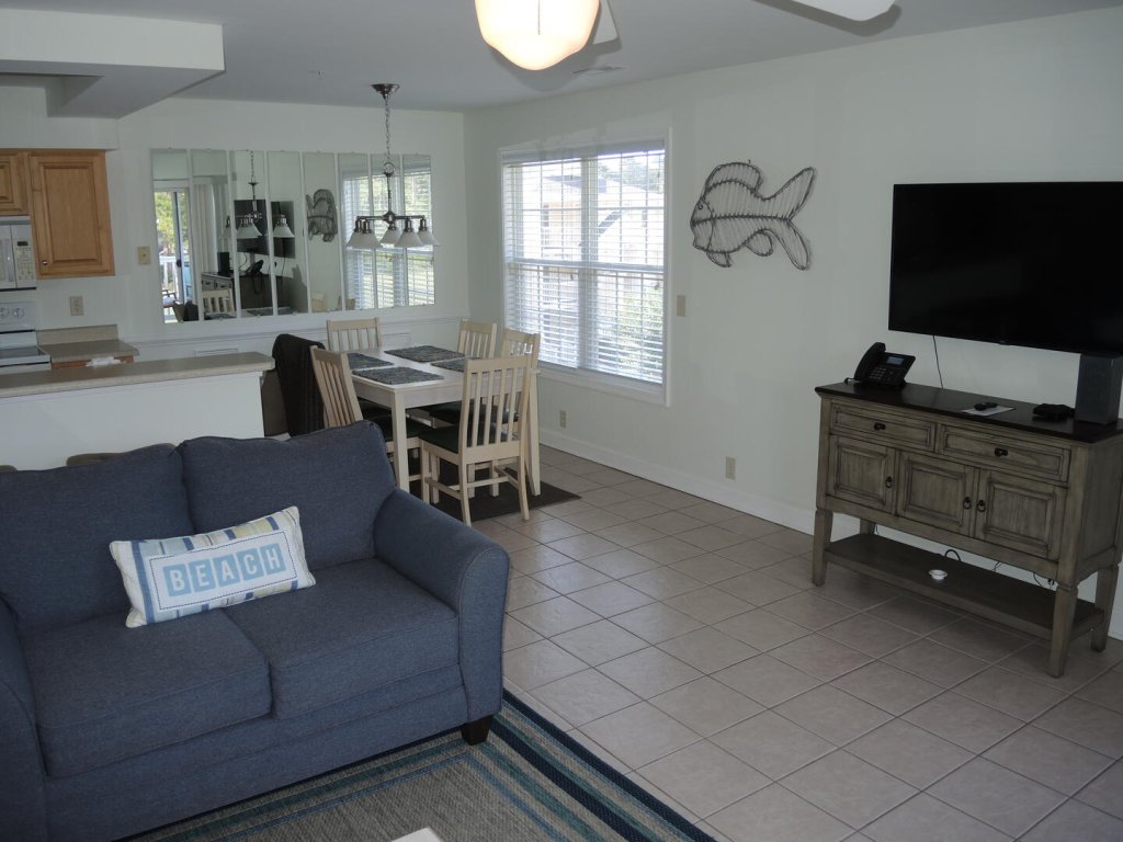 Family Friendly Brunswick Plantatation Villa 2307 with 27 Hole Golf Course Onsite Vacation Rental in Calabash - RedAwning