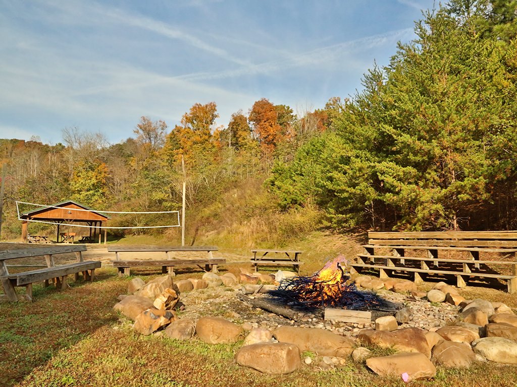 Sweet Surrender Cabin with Premier Amenities Vacation Rental in Pigeon Forge - RedAwning