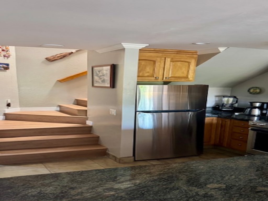 Kahana Sunset C7 2 Bedroom Condo Vacation Rental in Lahaina - RedAwning