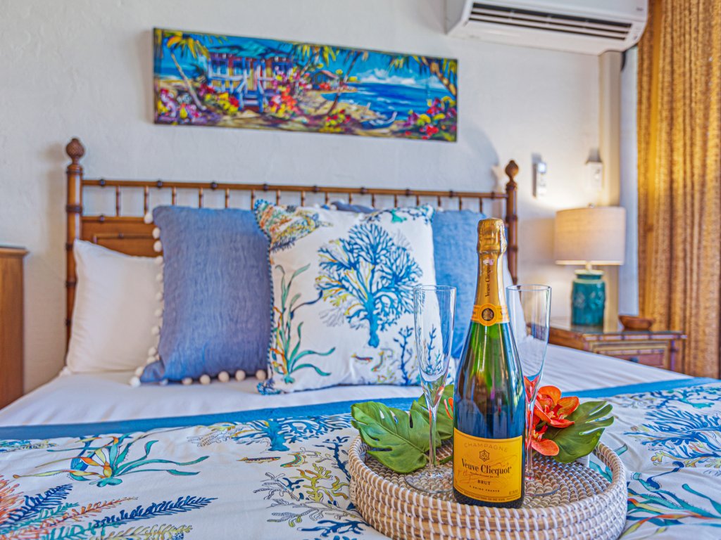 Papakea C207 Studio Condo Vacation Rental in Lahaina - RedAwning