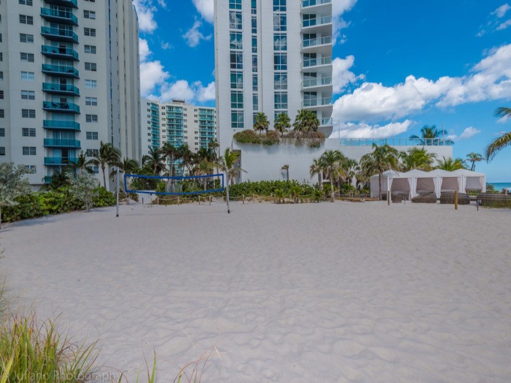Private 1BR Side Ocean View at Hyde Beach Resort Vacation Rental in Florida - RedAwning