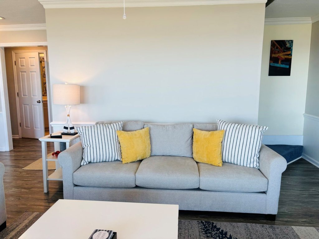Nothin but Nett / 951 Ocean Blvd West Vacation Rental in Holden Beach - RedAwning