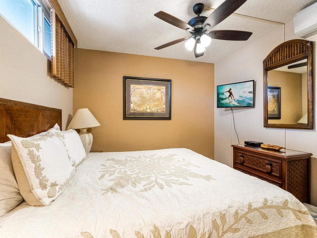 Kona Reef#D26 Vacation Rental in Kailua Kona - RedAwning