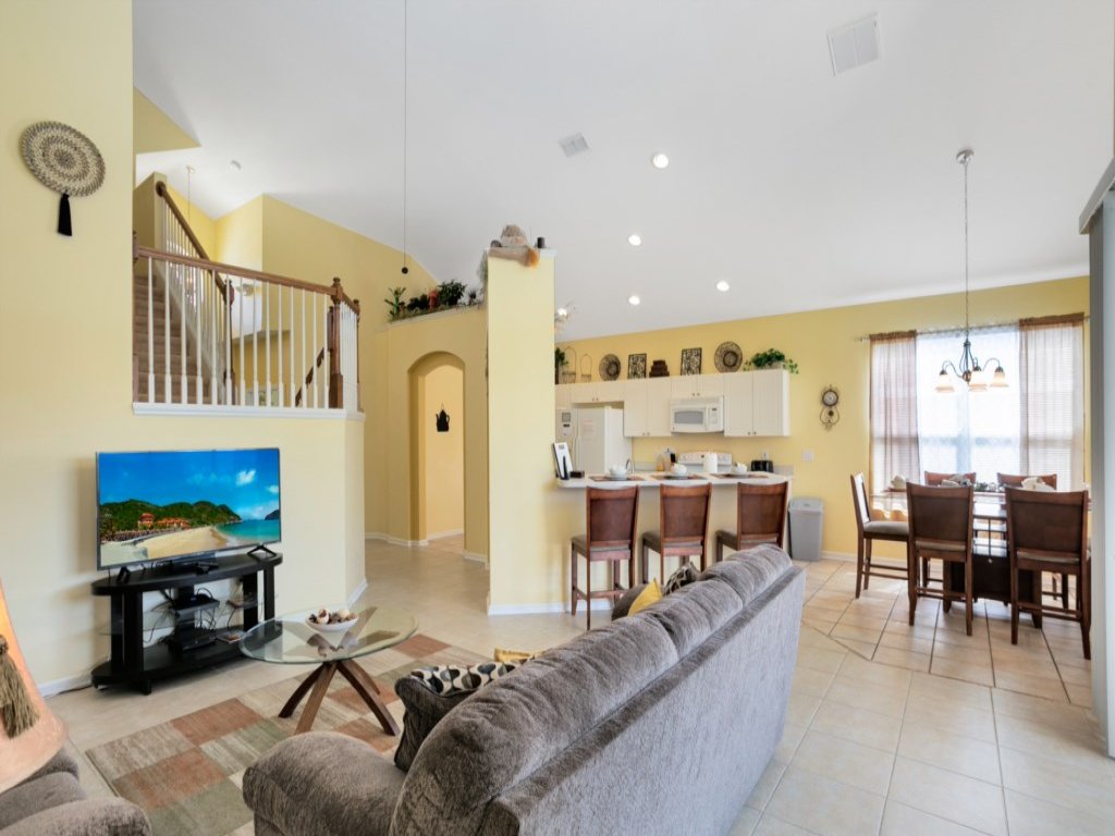 Fantastic Resort 5BR House - South Facing Pool/Spa Vacation Rental in Kissimmee - RedAwning
