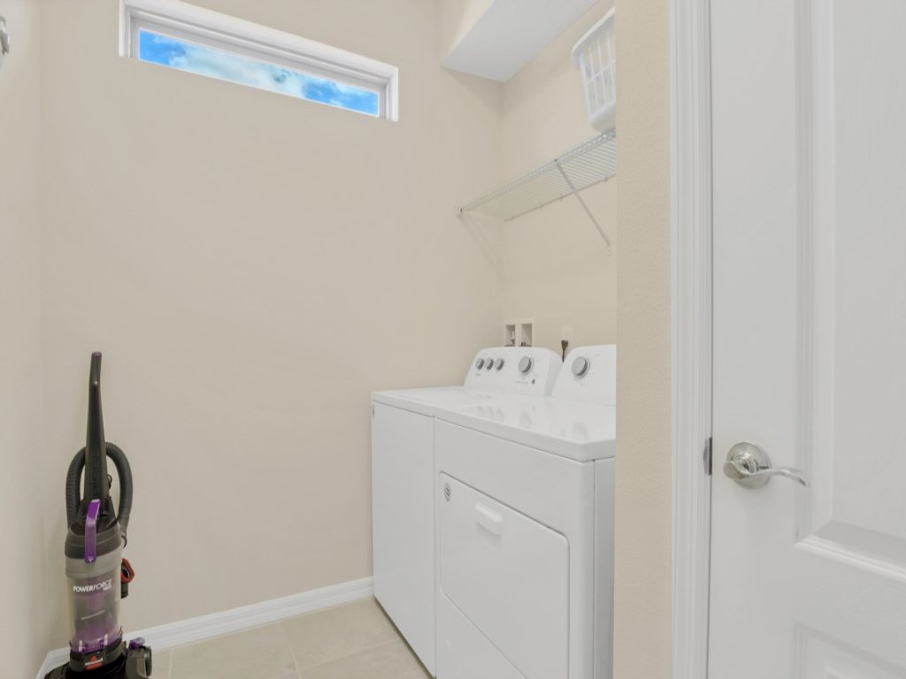 Private Pool Home In Solterra Resort!  Vacation Rental in Davenport - RedAwning