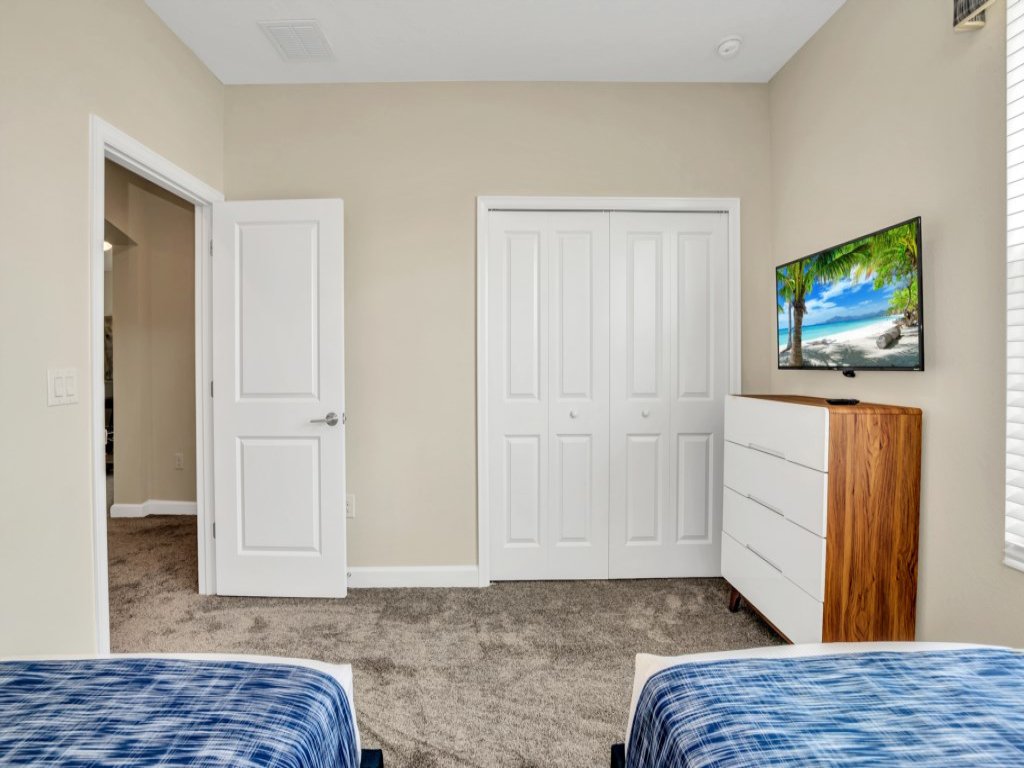 "Boutique" Style Home Near Disney! Vacation Rental in Kissimmee - RedAwning