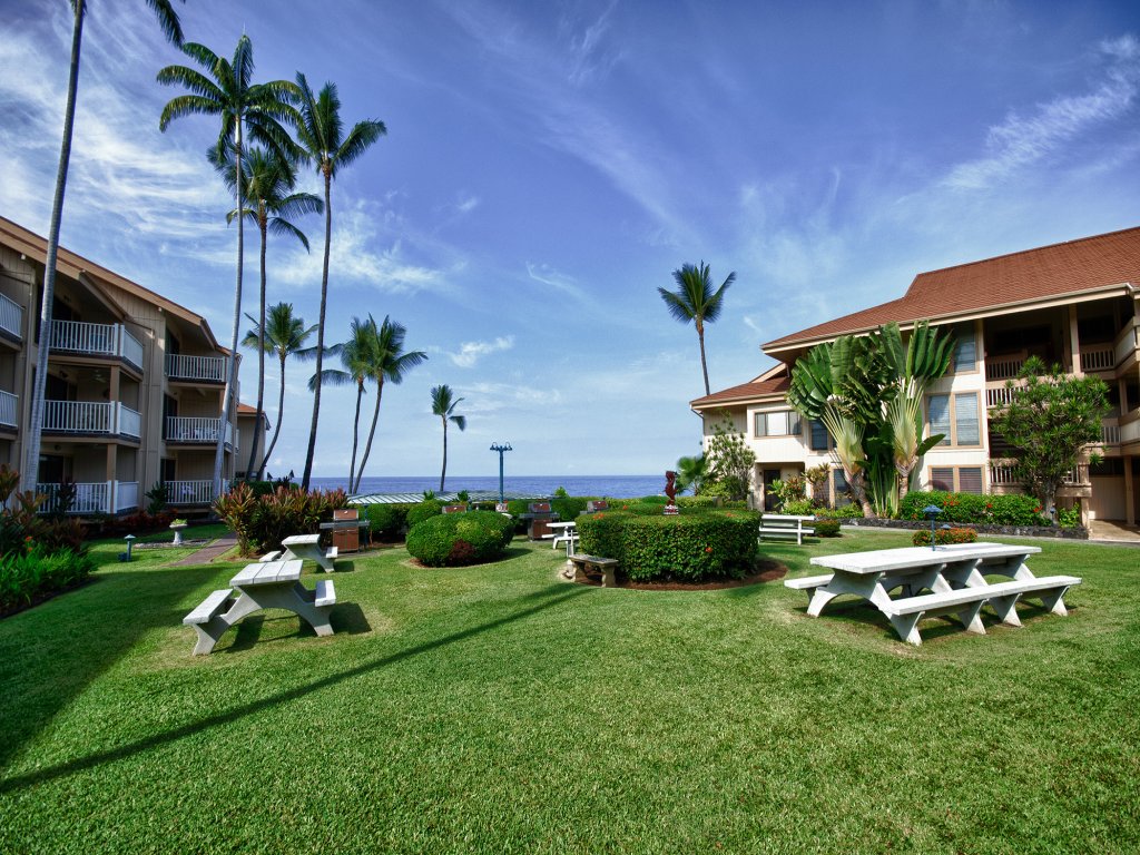 Sea Village #3-203 Vacation Rental in Kailua Kona - RedAwning