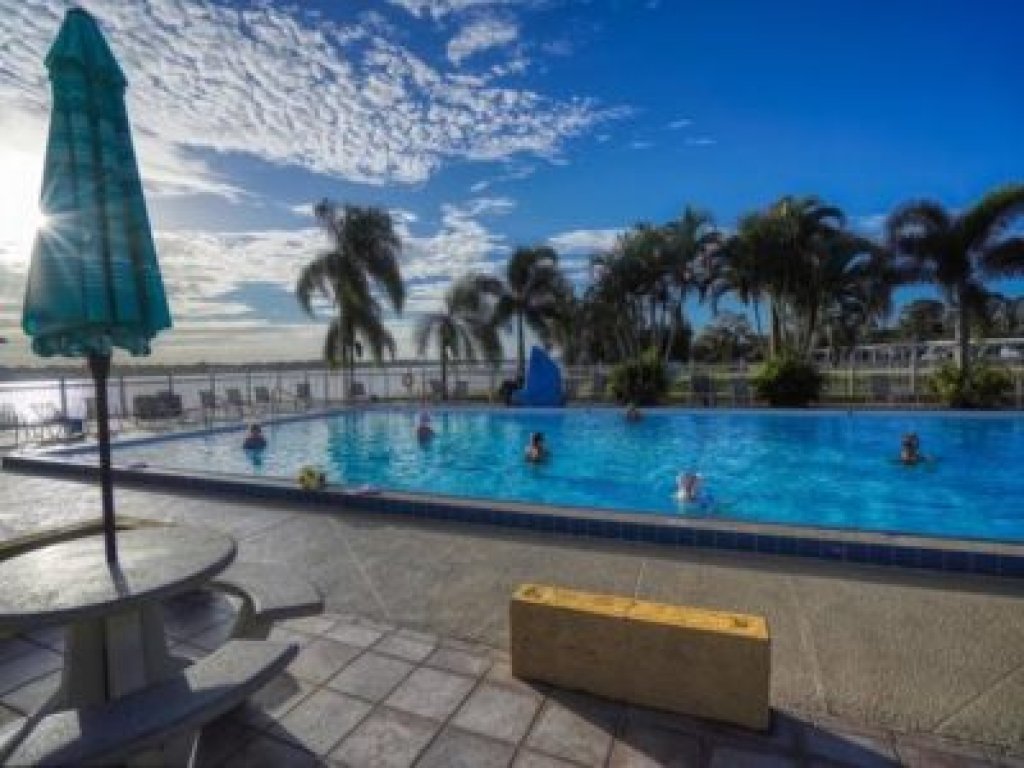 Lake Placid Home Boat Parking and Clubhouse Access Vacation Rental in Florida - RedAwning