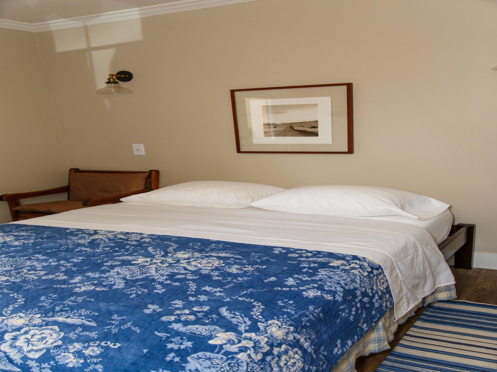 Langridge Lodge Vacation Rental in Alpine - RedAwning