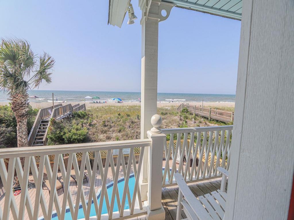 Shining Sea / 889 Ocean Blvd West Vacation Rental in Holden Beach - RedAwning