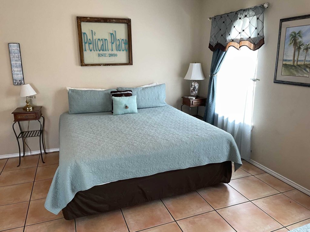 126 E Pike Vacation Rental in South Padre Island - RedAwning