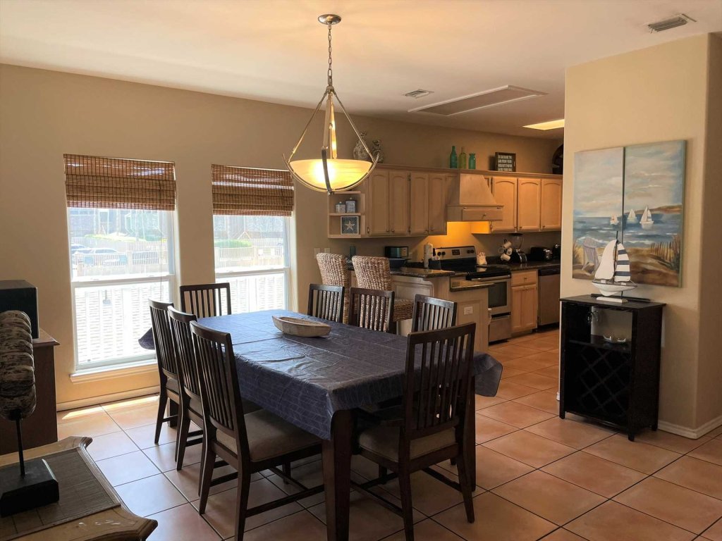 126 E Pike Vacation Rental in South Padre Island - RedAwning