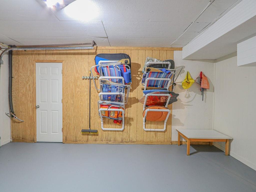 Salty Paradise / 419 Ocean Blvd West Vacation Rental in Holden Beach - RedAwning