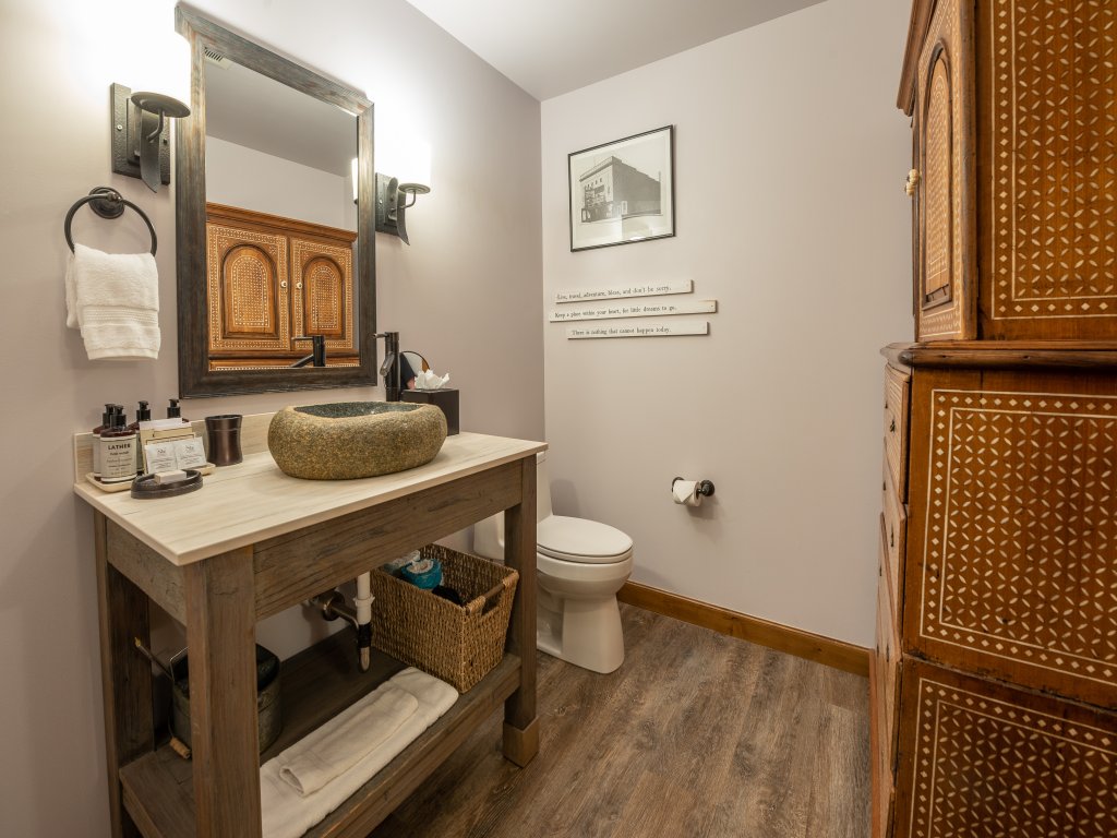Studio with Balcony in Mountaineer Square Vacation Rental in Crested Butte - RedAwning