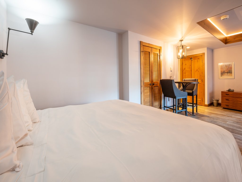 Studio with Balcony in Mountaineer Square Vacation Rental in Crested Butte - RedAwning