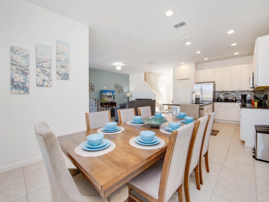 Coastal Dream Living 5 Bed  New Resort Loaded Fun! Vacation Rental in Kissimmee - RedAwning
