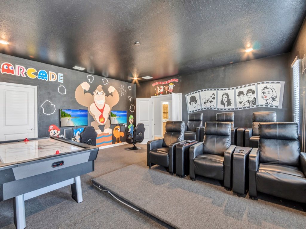 Mickey's Magic t 9 Bed Game/Theater Room Vacation Rental in Kissimmee - RedAwning