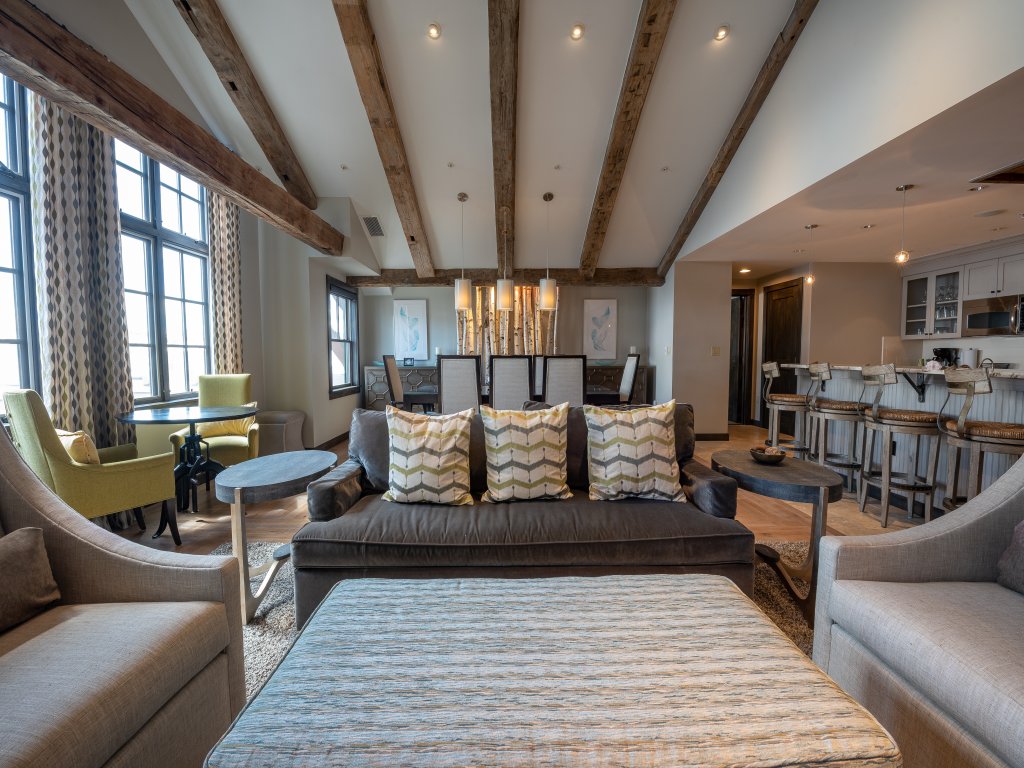 Three Bedroom Mountain Chic 6th Floor Penthouse Vacation Rental in Crested Butte - RedAwning