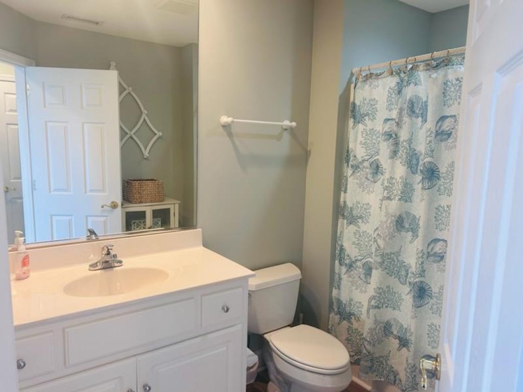 No Egrets / 124 By The Sea Vacation Rental in Holden Beach - RedAwning