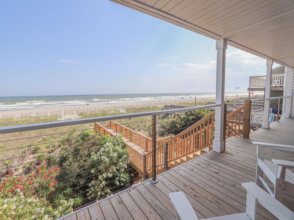 Nauti Time / 767 Ocean Blvd West Vacation Rental in Holden Beach - RedAwning