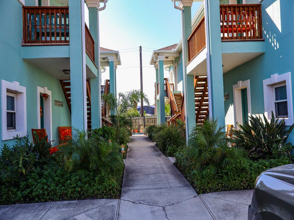 Sea Dreams 3 Vacation Rental in South Padre Island - RedAwning