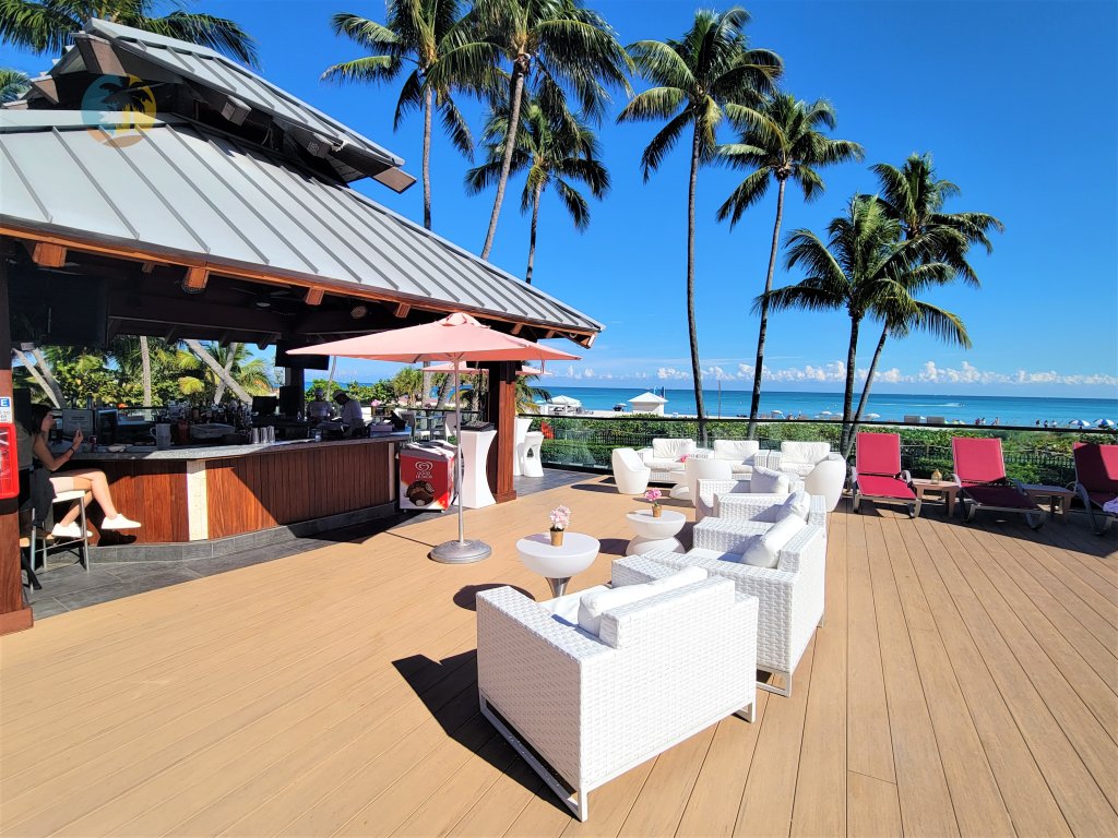 Alexander 1419 Vacation Rental in Miami Beach - RedAwning