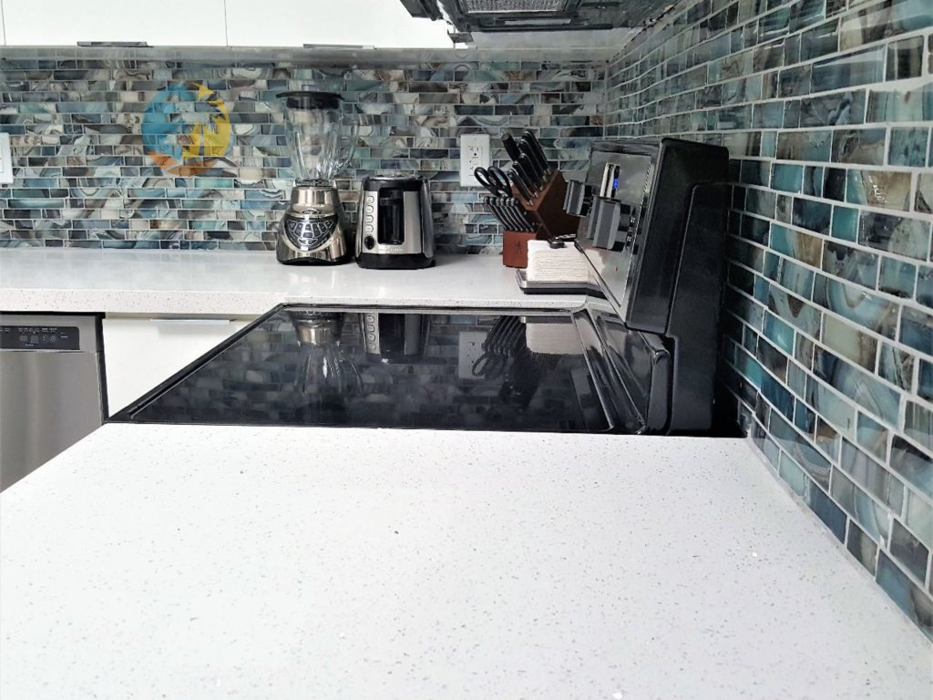 Alexander 518 Vacation Rental in Miami Beach - RedAwning