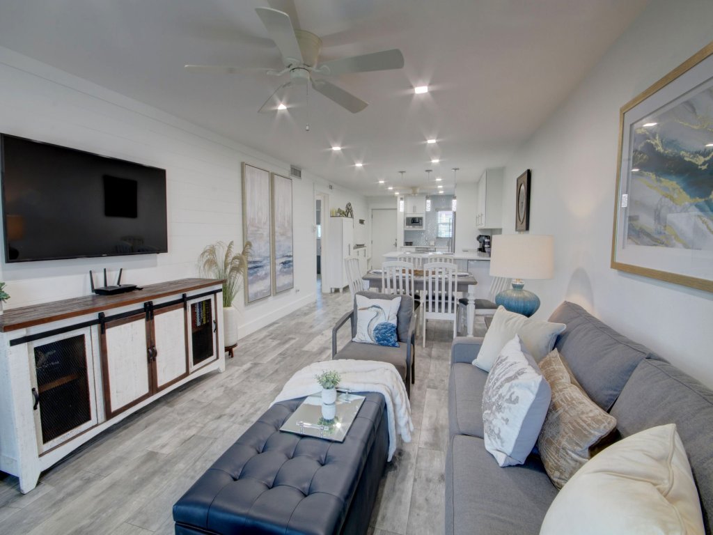 116 El Matador Vacation Rental in Fort Walton Beach - RedAwning