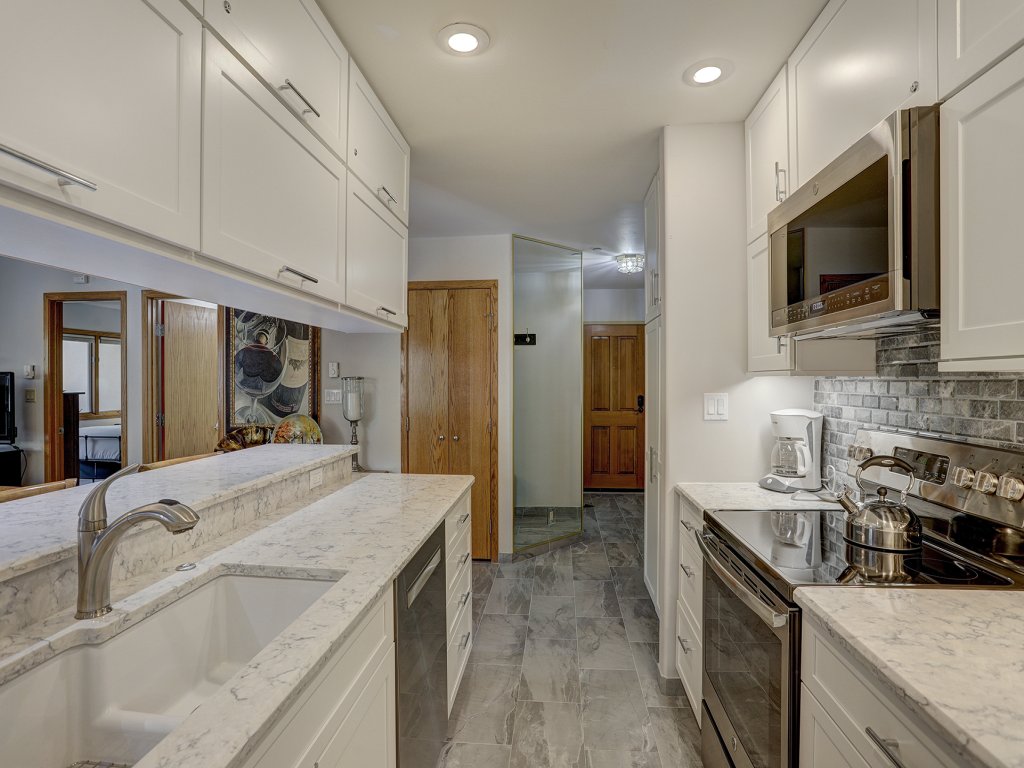 Newly Remodeled Townsend Place 1BR Condo Vacation Rental in Beaver Creek - RedAwning