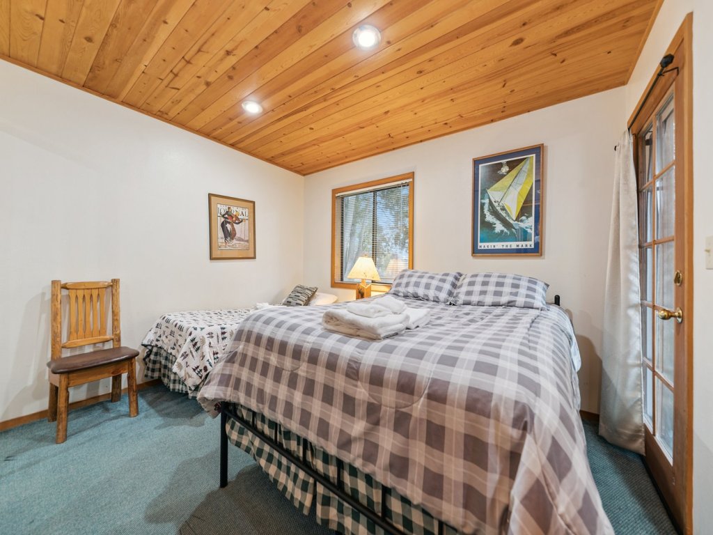 587 Danube Drive Vacation Rental in California - RedAwning